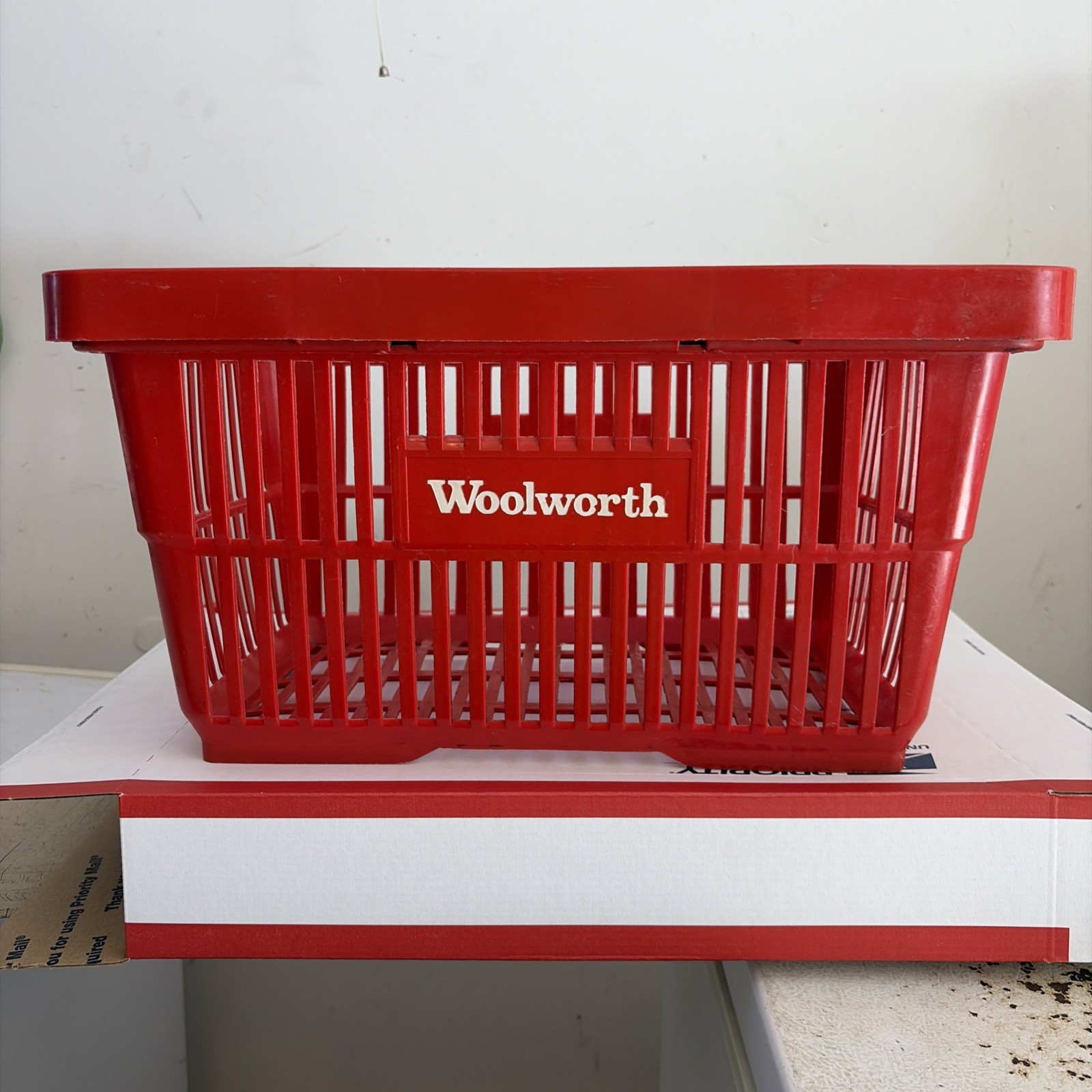 VINTAGE RED WOOLWORTH Dept. Store  PLASTIC HAND HELD In Store SHOPPING BASKET