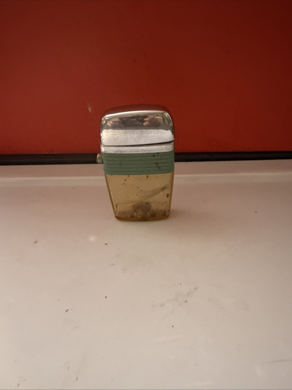 Vintage Scripto Vu Lighter Green Fly Fishing Hook Green