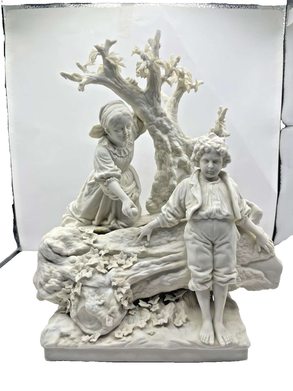 Dressel Kister Passau Figurine \ Dressel Kister Passau Figurine \