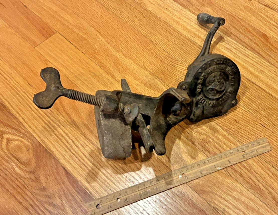 Antique Best Maide No. 1 Luther Grinder Mfg. Co. - Dimogrit Bench Hand Grinder