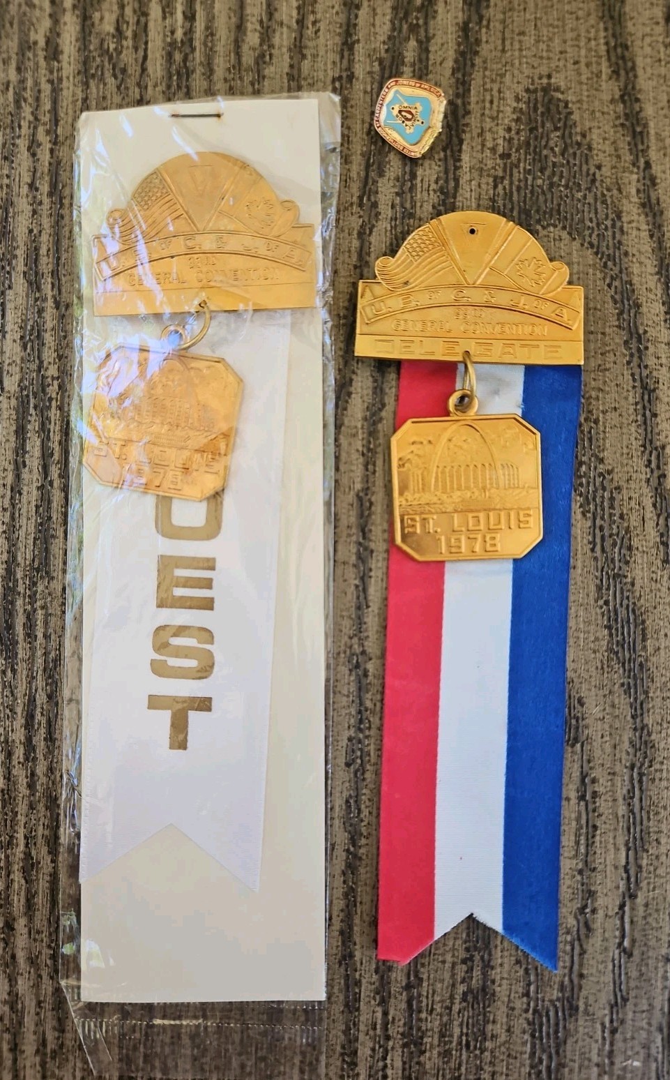 U.B. of C. & J. of A. Convention Delegate & Guest Badges & Pin Lot of 3