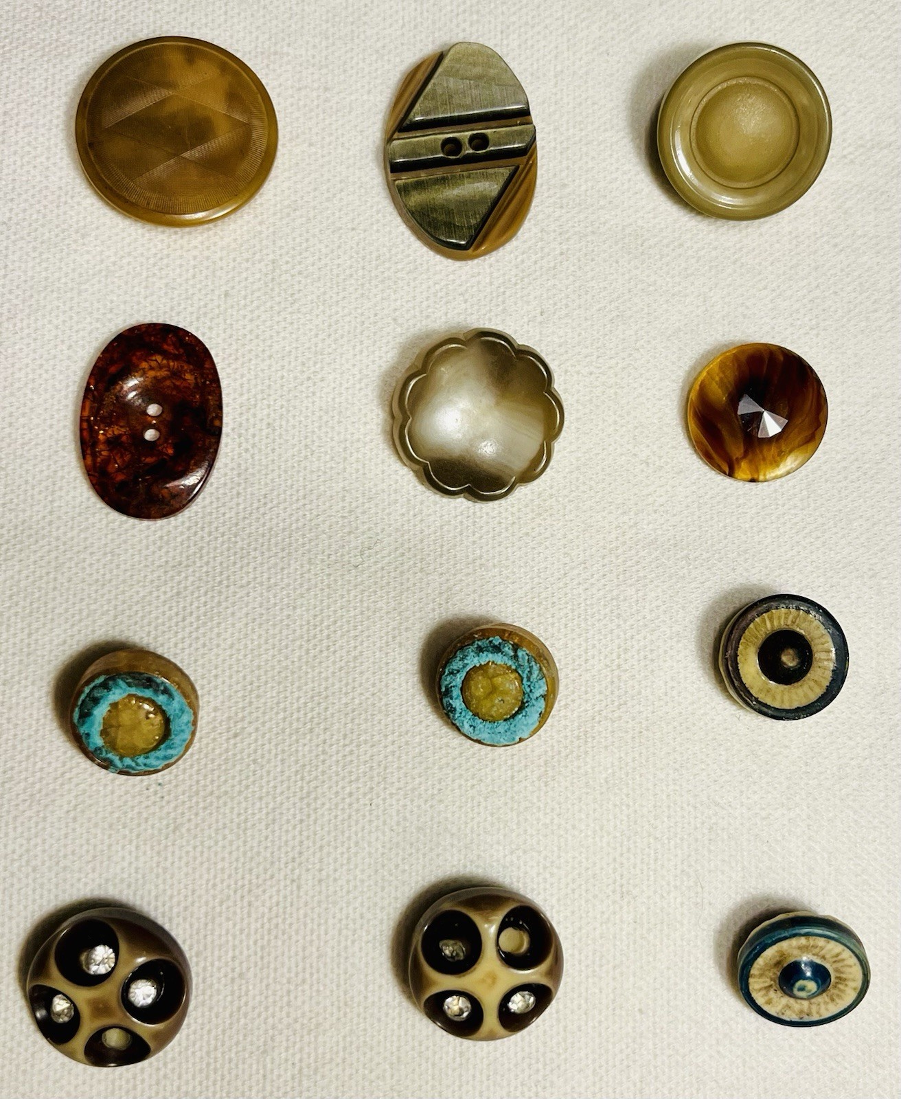 Lot of 12 Unusual Vintage/Antique Buttons Some Pairs Glass Early Plastics More