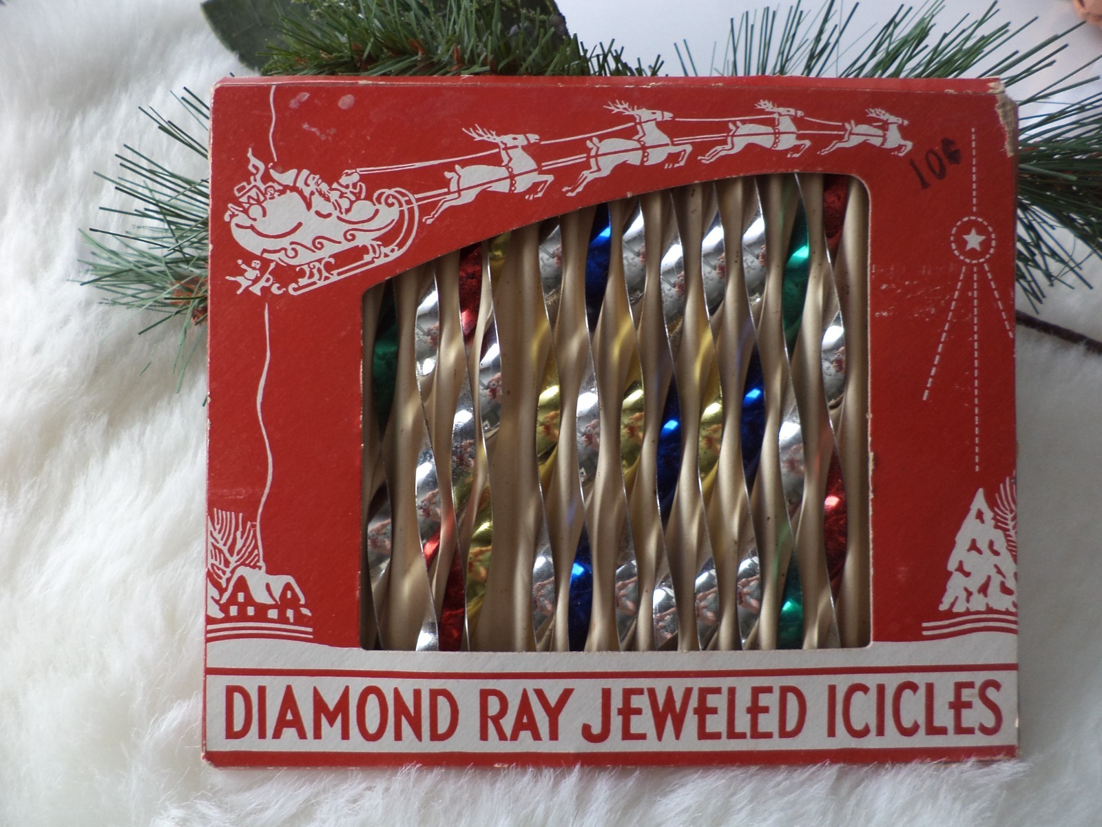 VINTAGE DIAMOND RAY JEWELED ICICLES CHRISTMAS TIN ORNAMENTS VENUS CO - 12 COUNT