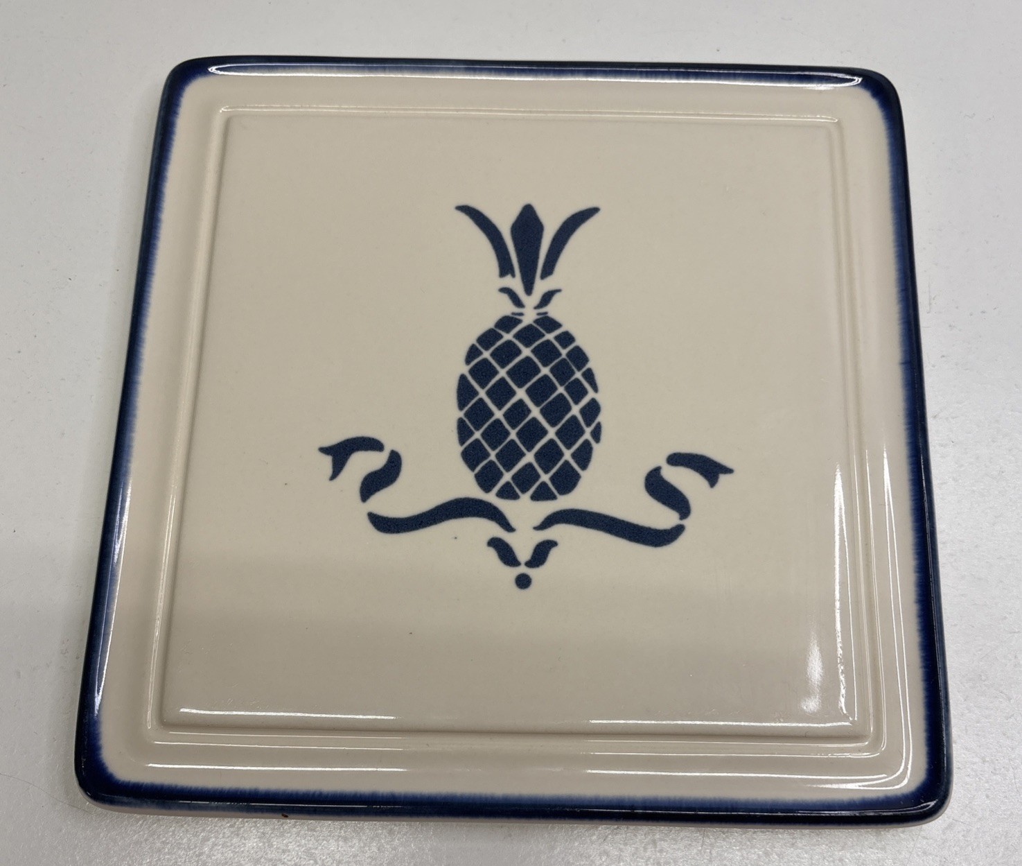 Vintage Pfaltzgraff Yorktowne Pineapple Trivet Cermaic Tile