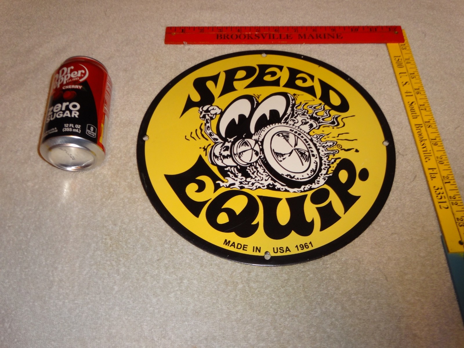 VINTAGE 1961 MOON EYES SPEED EQUIPMENT 11 3/4\