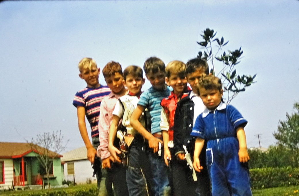 1950\'s Slide Photos Father with Boys Shooting Guns 22 PHOTOS unpublished CRAZY