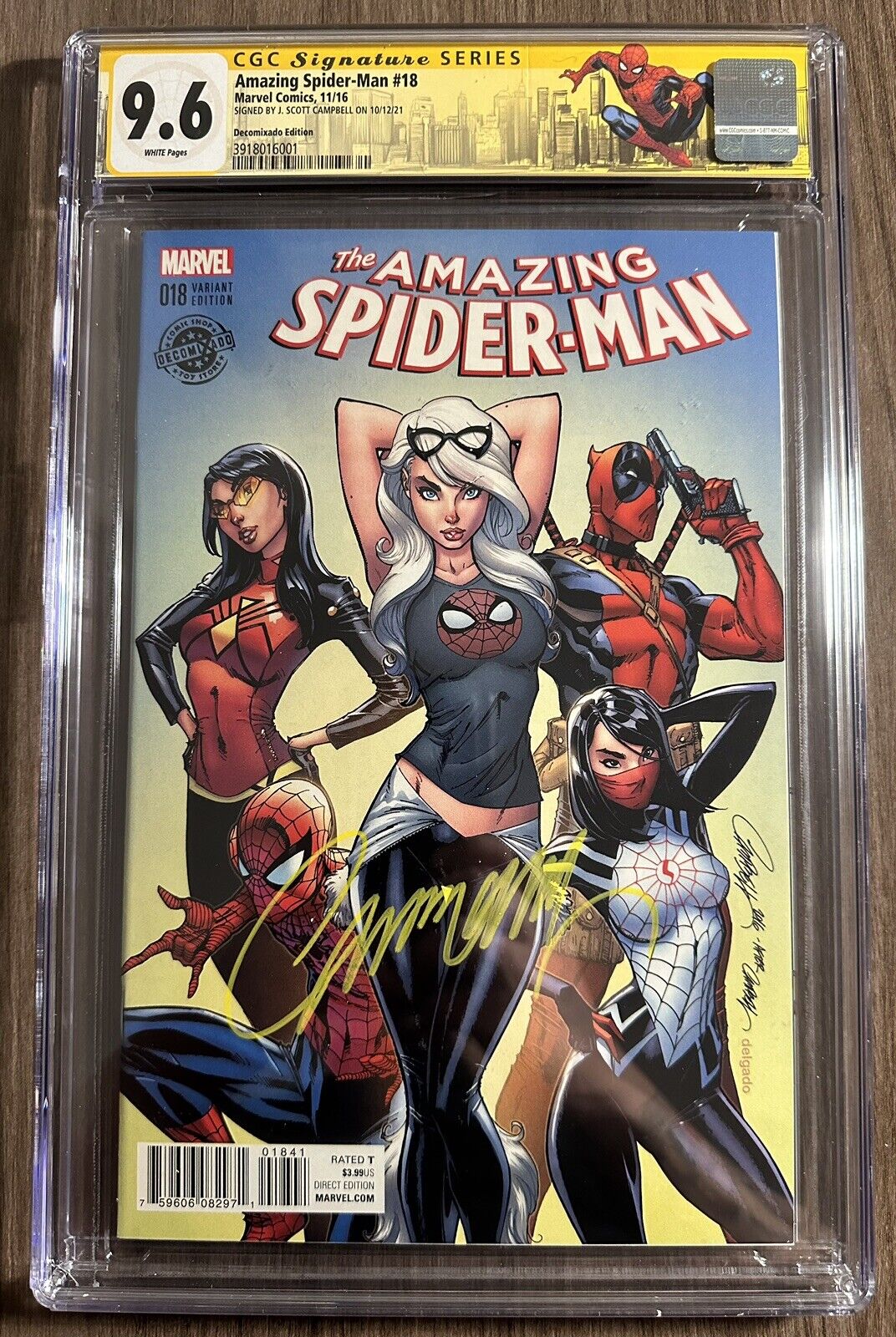 AMAZING SPIDER-MAN V3 #18 DECOMIXADO CGC 9.6 SS SIGNED BY CAMPBELL SKYLINE LABEL