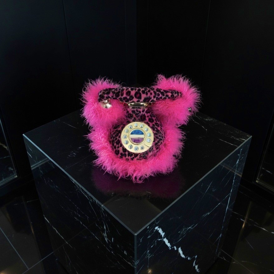 Vintage 1990s Y2K Hot Pink Leopard Print Fuzzy Telephone Feather Accents Kawaii Vintage 1990s Y2K Hot Pink Leopard Print Fuzzy Telephone Feather Accents Kawaii