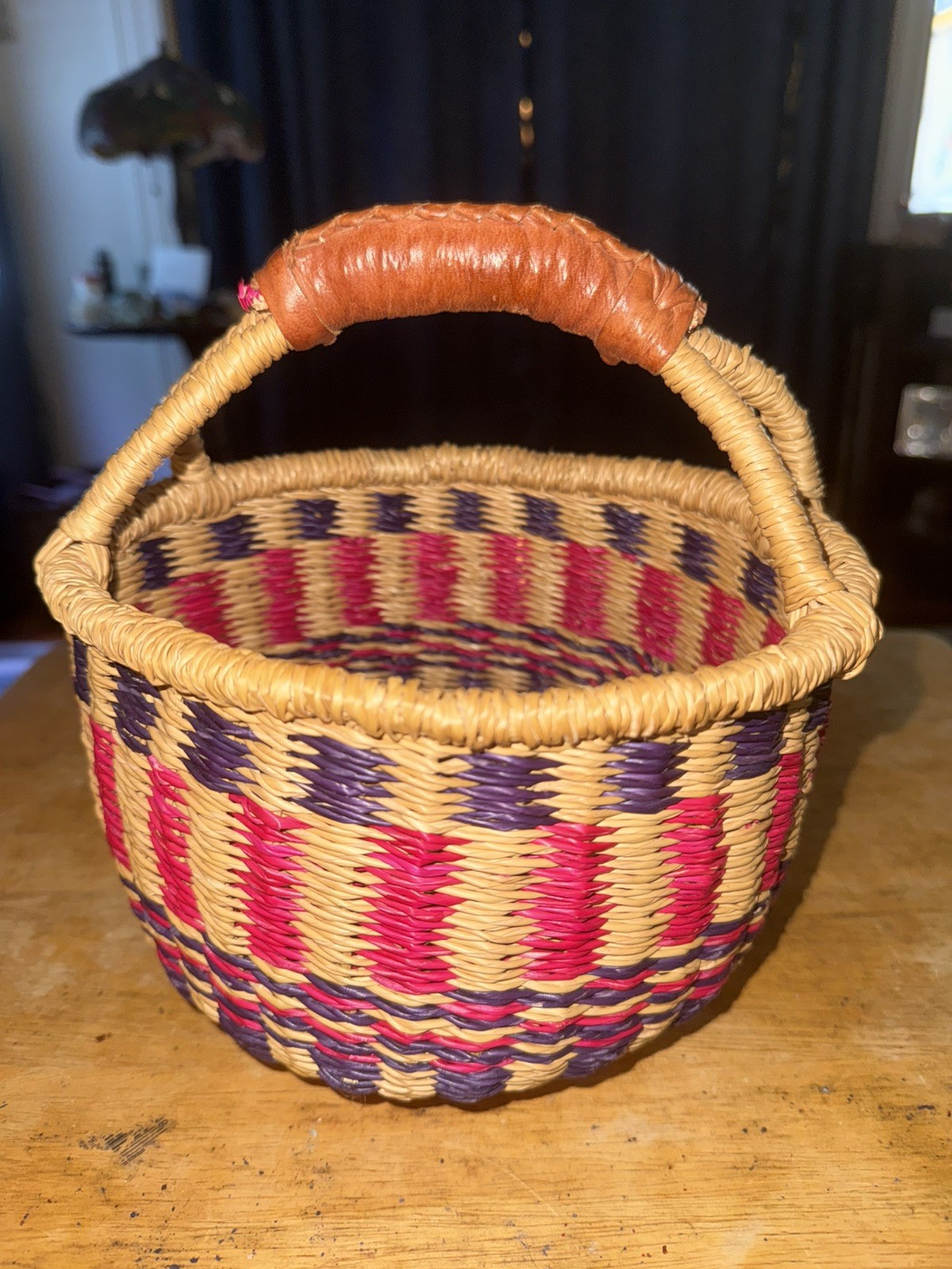 Vtg African Ghana Bolga Small Woven Market Basket Leather Wrapped Handle