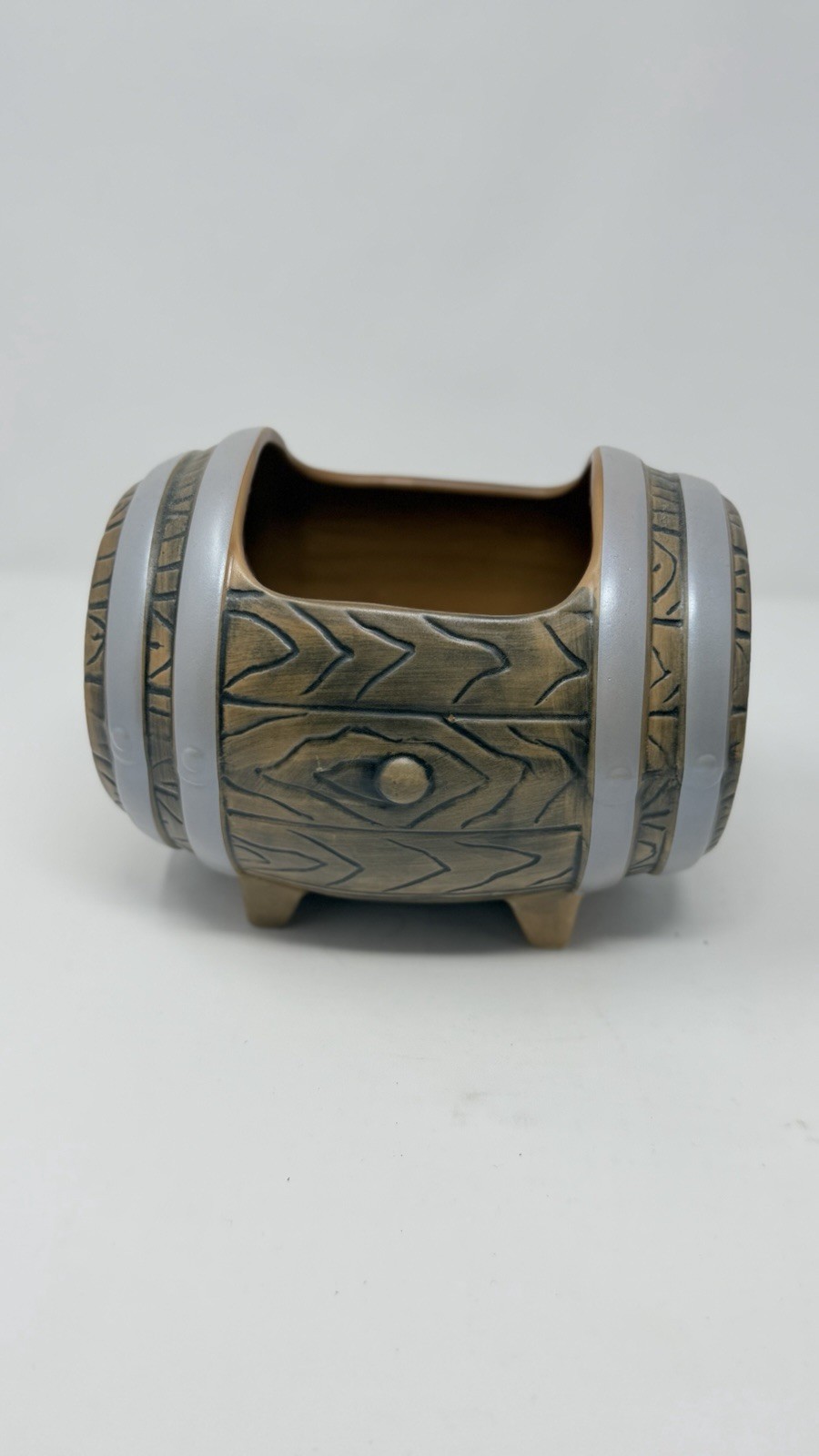 Trader Vic\'s Fine Old Rum Barrel Keg Bowl Tiki Mug 64 Ounces