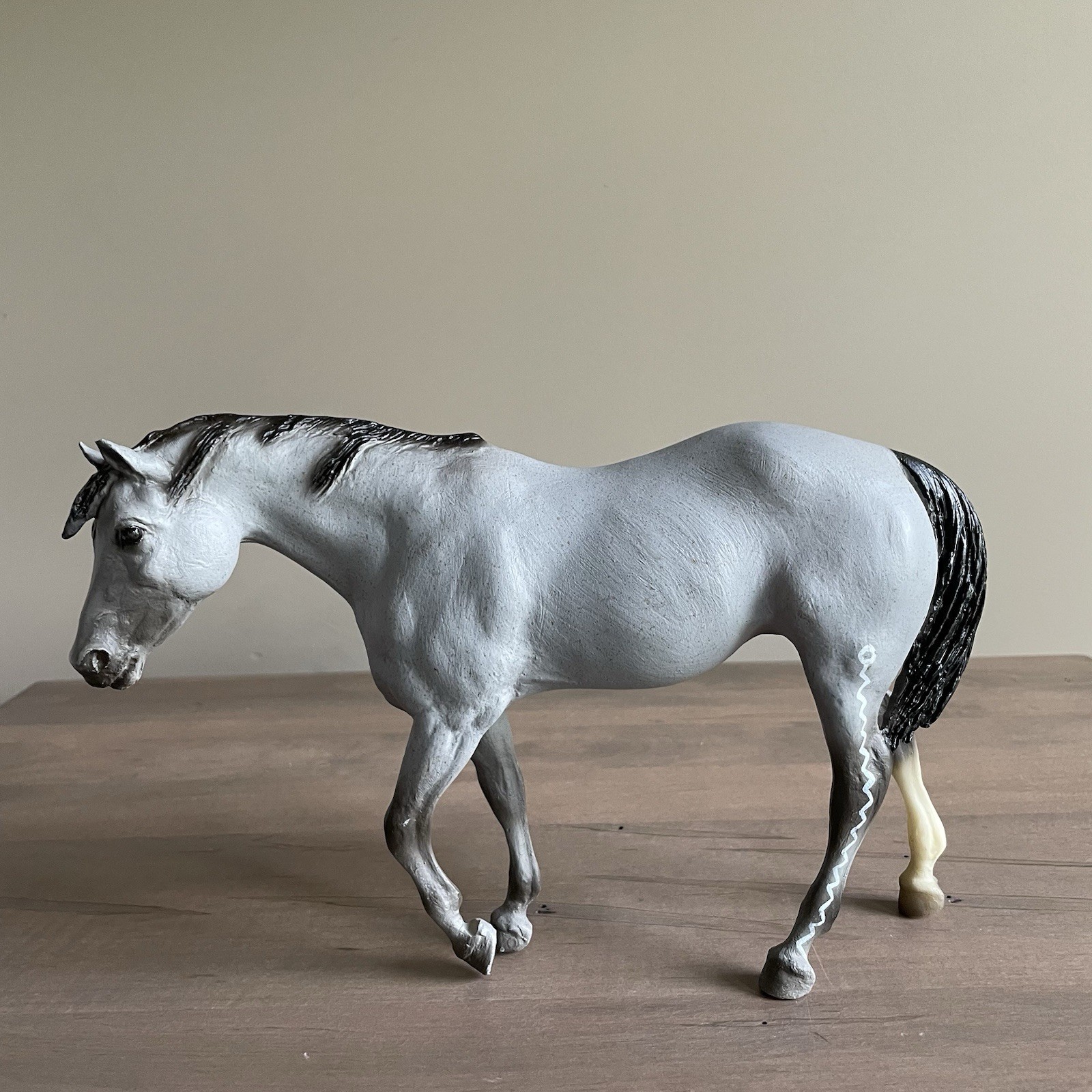 Vintage Breyer Indian Horse #882 Ichilay Crow Retired Pony White Snake Leg 1993