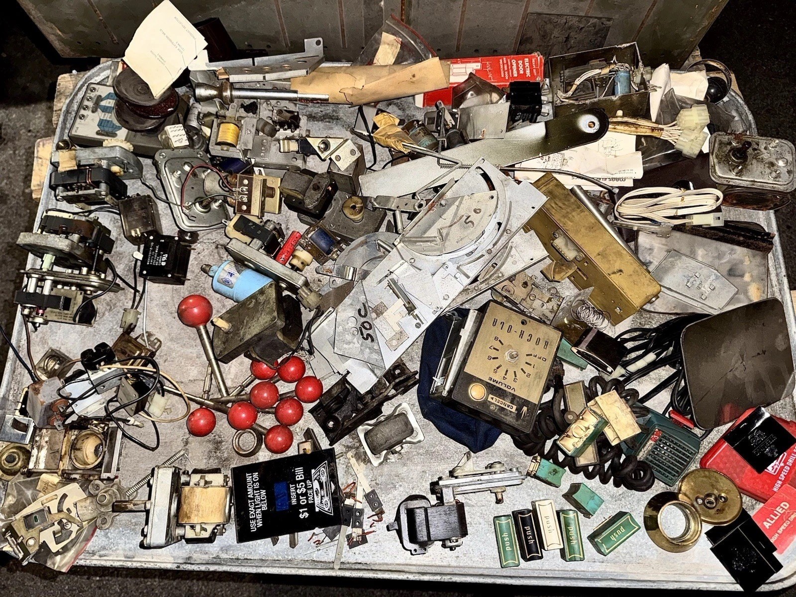 Huge lot Of Vending Machine Parts 55lbs ** Very Open To Offers ** Rockola Fanta