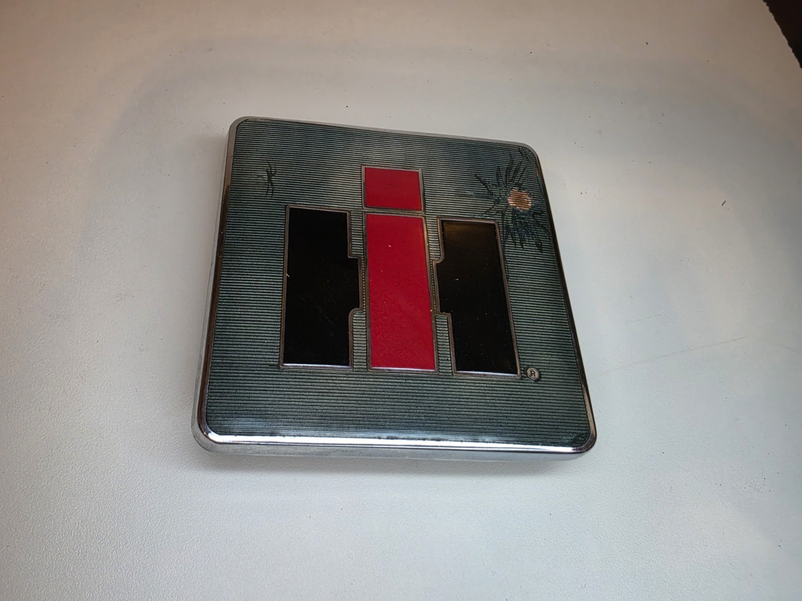 Vintage Metal IH International Harvester Emblem Shield 5\