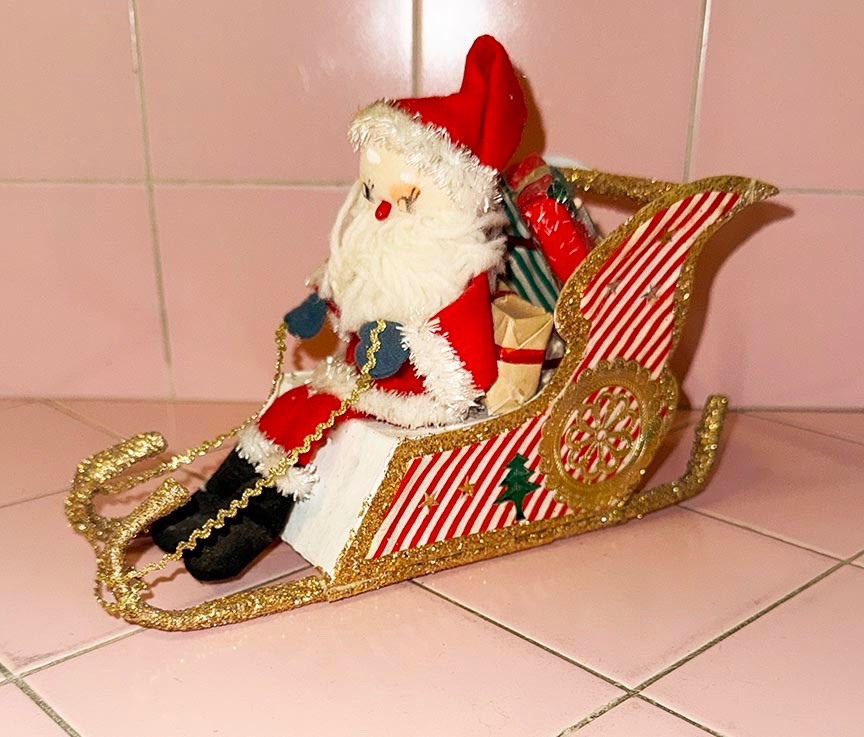 1950s Vntage Christmas Santa & Sleigh Japan Cardboard Glitter Presents Kitsch 9\