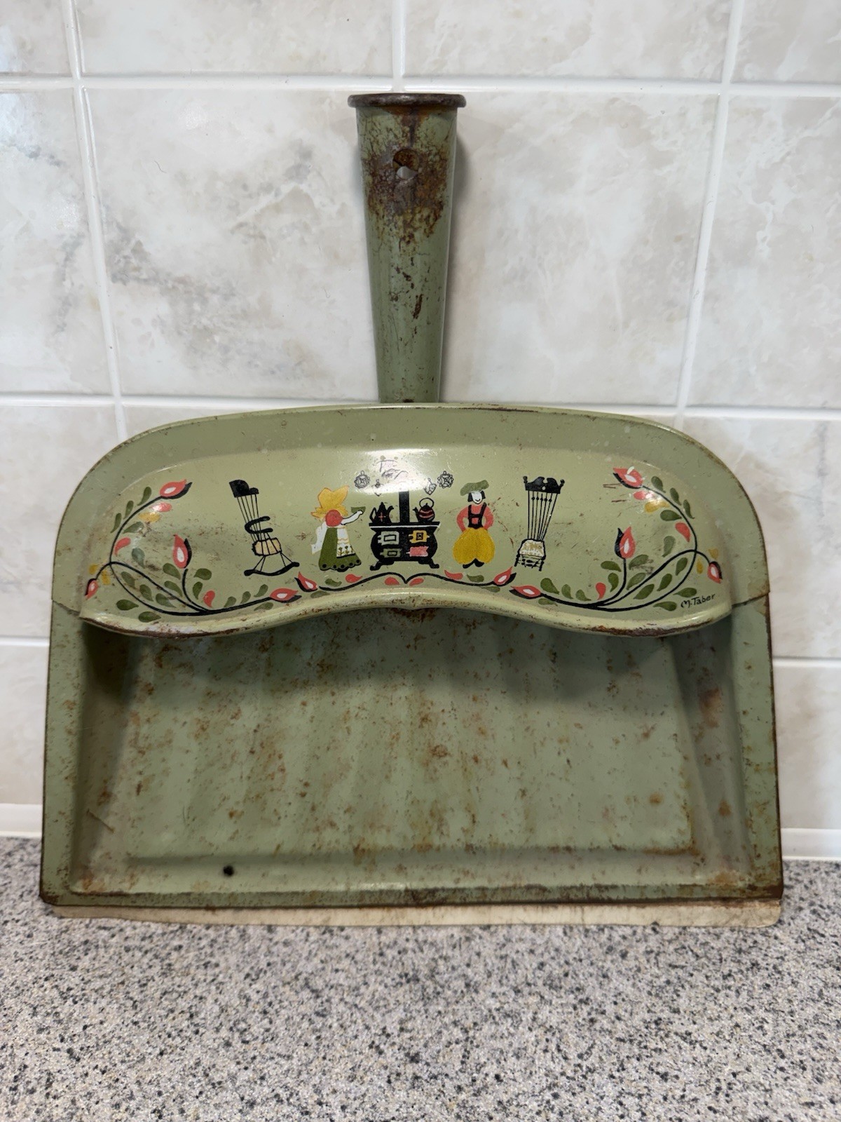 Vtg Green Metal Dust Pan M. Taber Amish Dutch Folk Green  JV Reed Stove Floral
