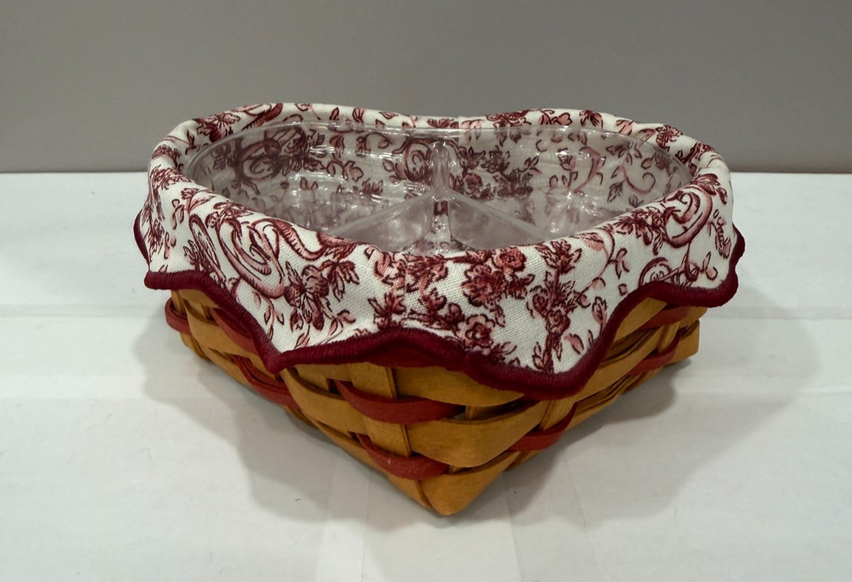 Longaberger 1999 Love Letters Sweetheart Basket With Liner & Protector Longaberger 1999 Love Letters Sweetheart Basket With Liner & Protector