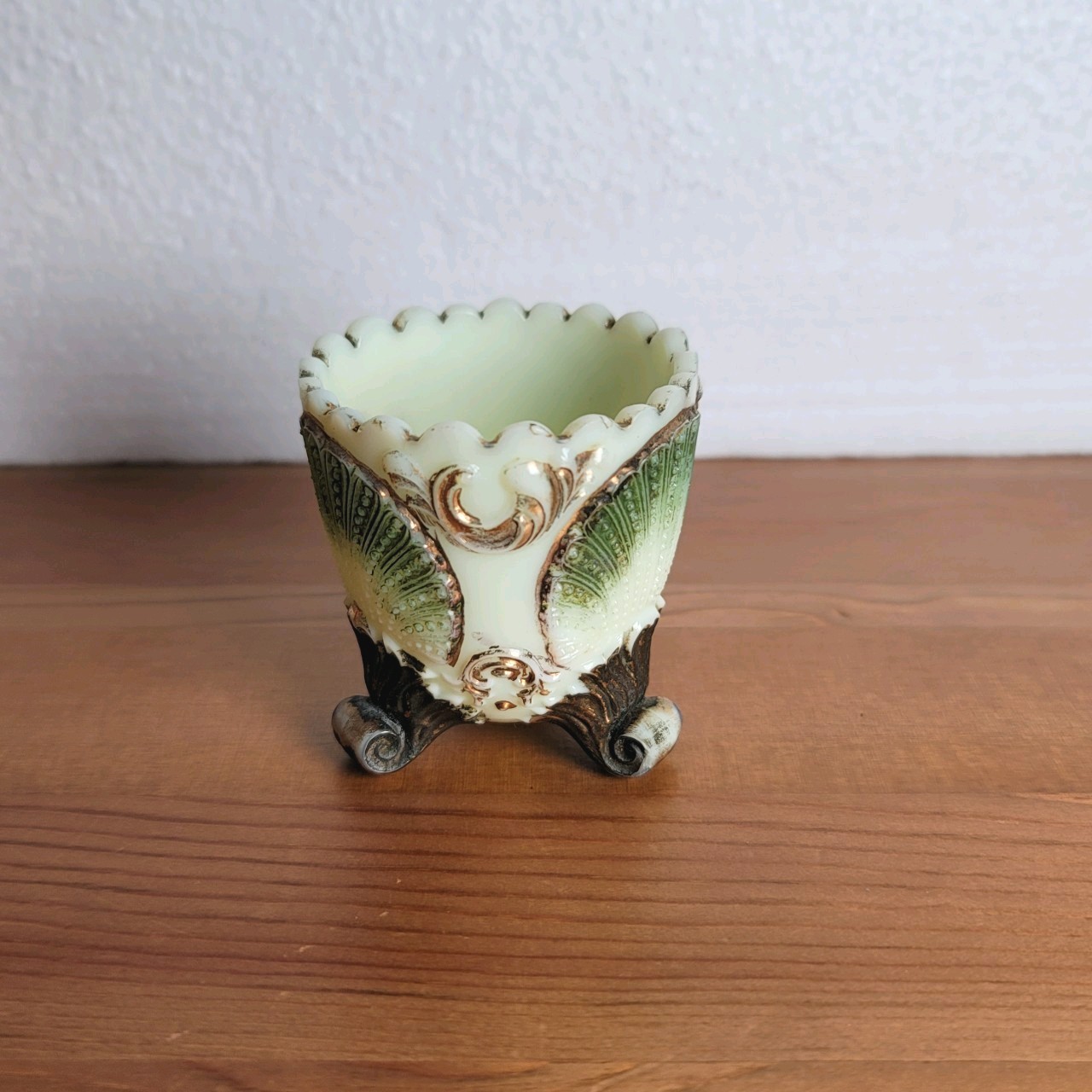 Antique National Glass Geneva (OMN) Custard Glass Toothpick Holder Shell Scroll