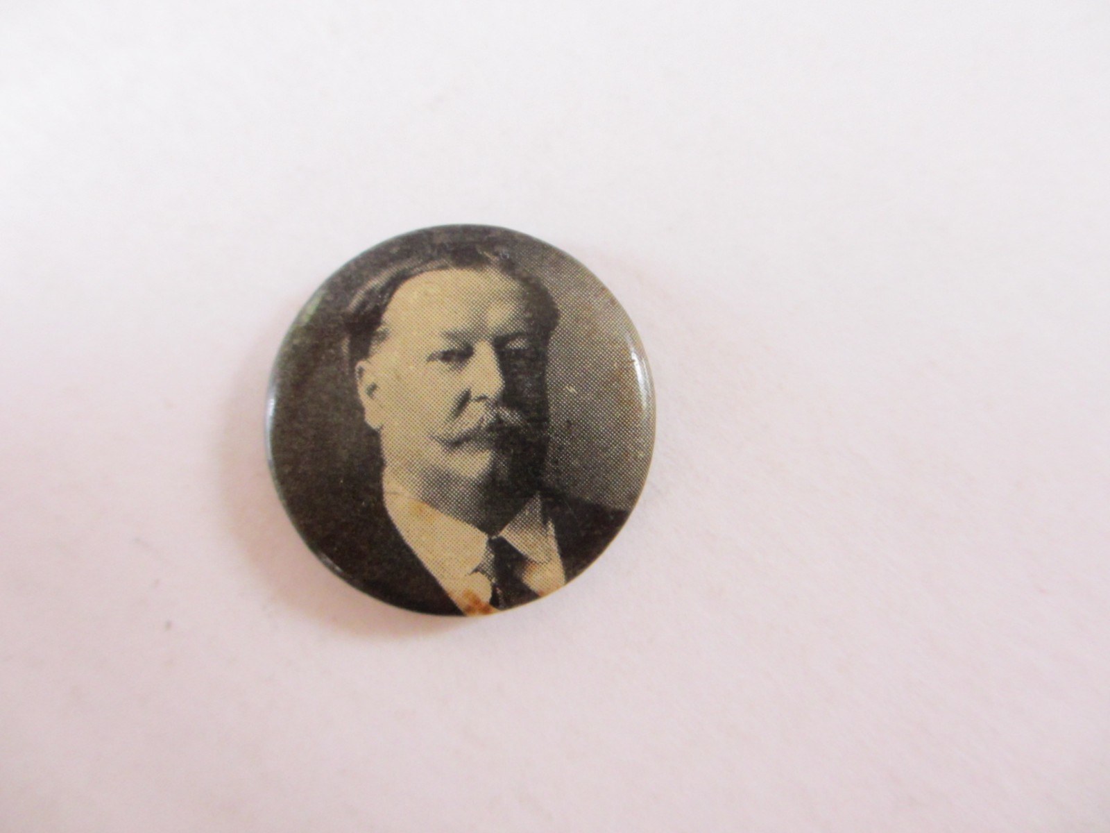 William H. Taft Picture Political Button