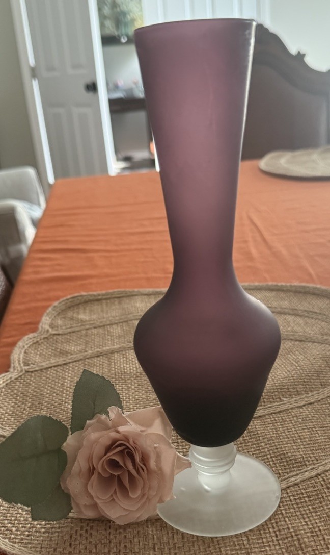 Vintage Purple Frosted Glass Bud Vase 9.5” Ribbed Satin Amethyst Violet MCM