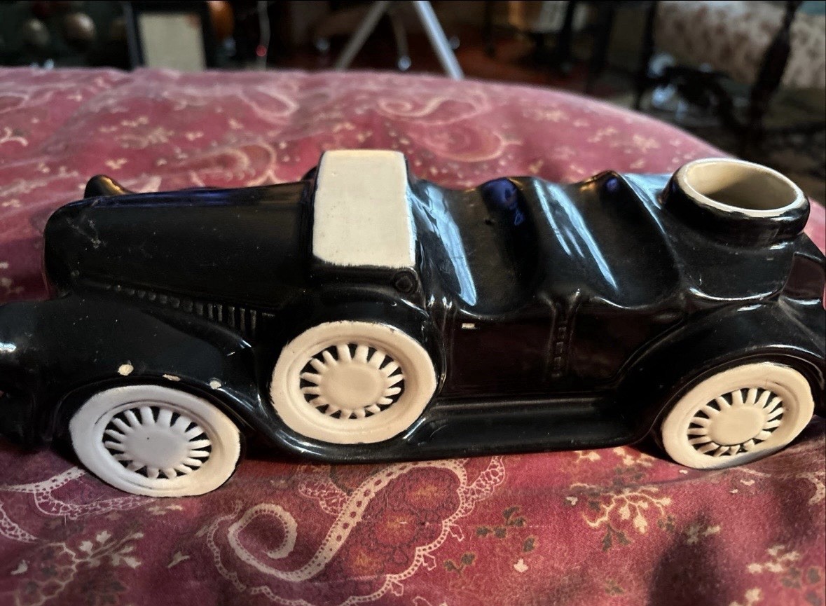 Vintage 1950s McCoy Pottery Black Antique Car Planter USA Incomplete Vintage 1950s McCoy Pottery Black Antique Car Planter USA Incomplete