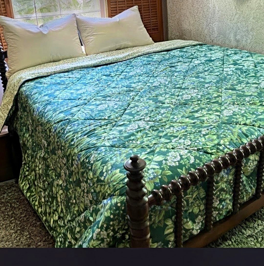 Vtg Laura Ashley Bramble Berry Queen Comforter Set Reversible Floral Green NWOT