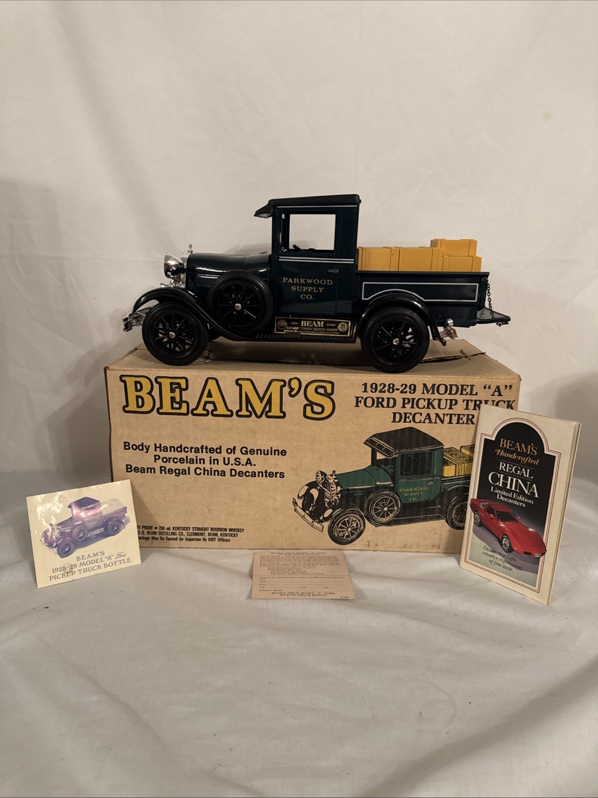 VTG FULL JIM Beam's 1928-29 Model A Ford Pickup Trk Decanter Original Box + TAGS