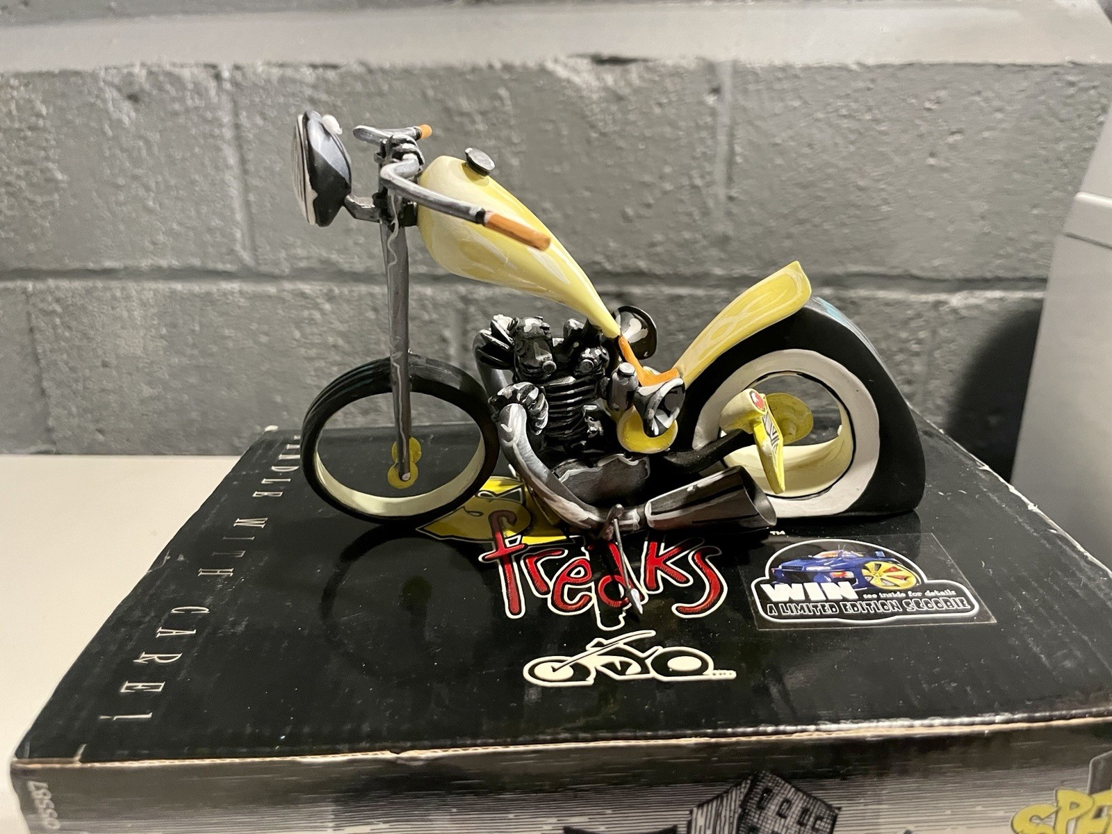 Terry Ross 2006 ENESCO Speed Freaks Terry Ross 2006 ENESCO Speed Freaks