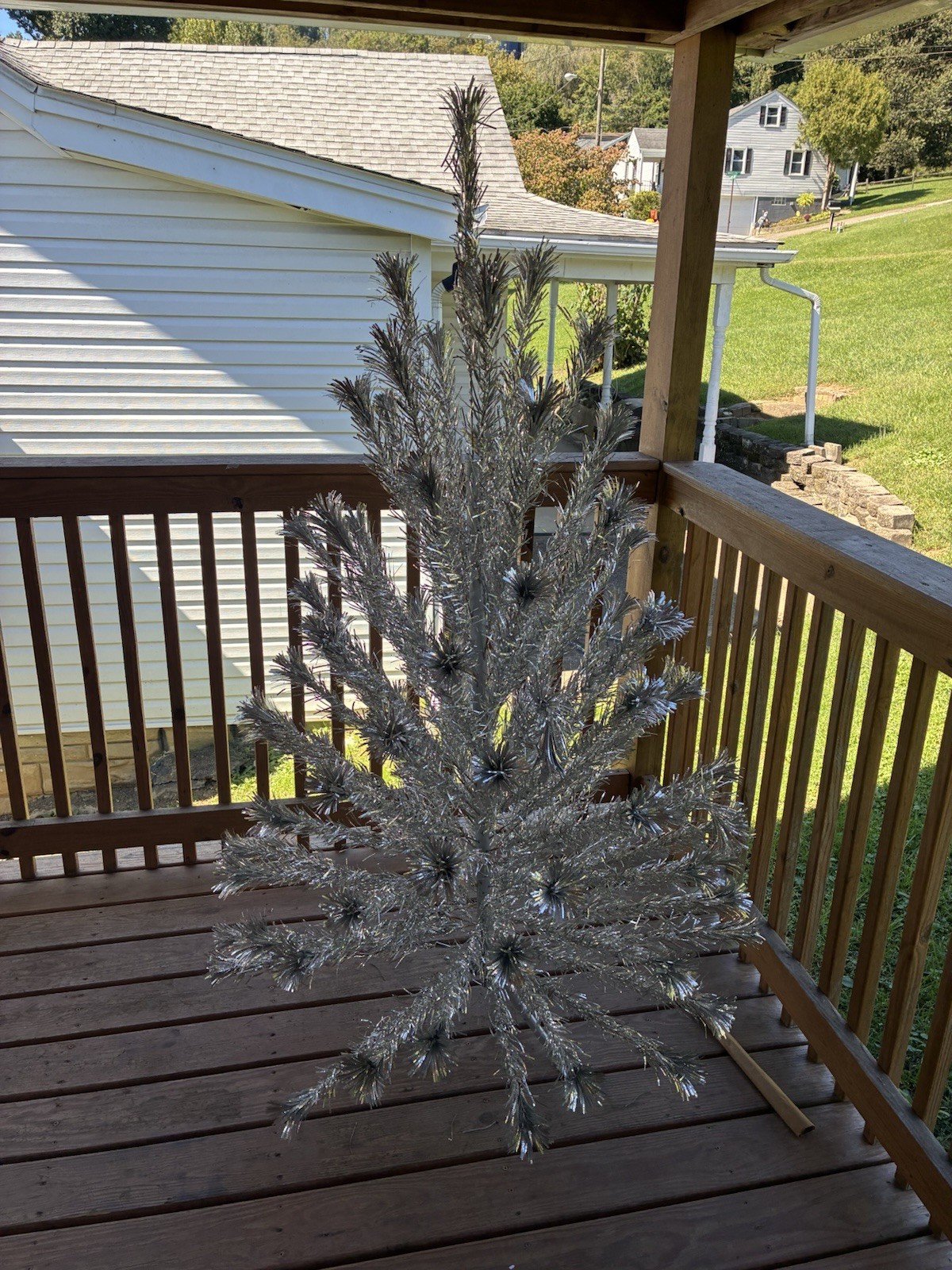 Vtg. 6 Ft. Aluminum Christmas Tree