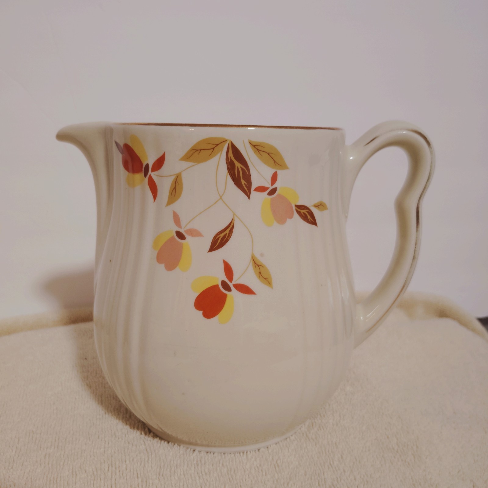 Hall\'s Superior Jewel Tea Autumn Leaf Milk/Water Pitcher Farmhouse Made in USA
