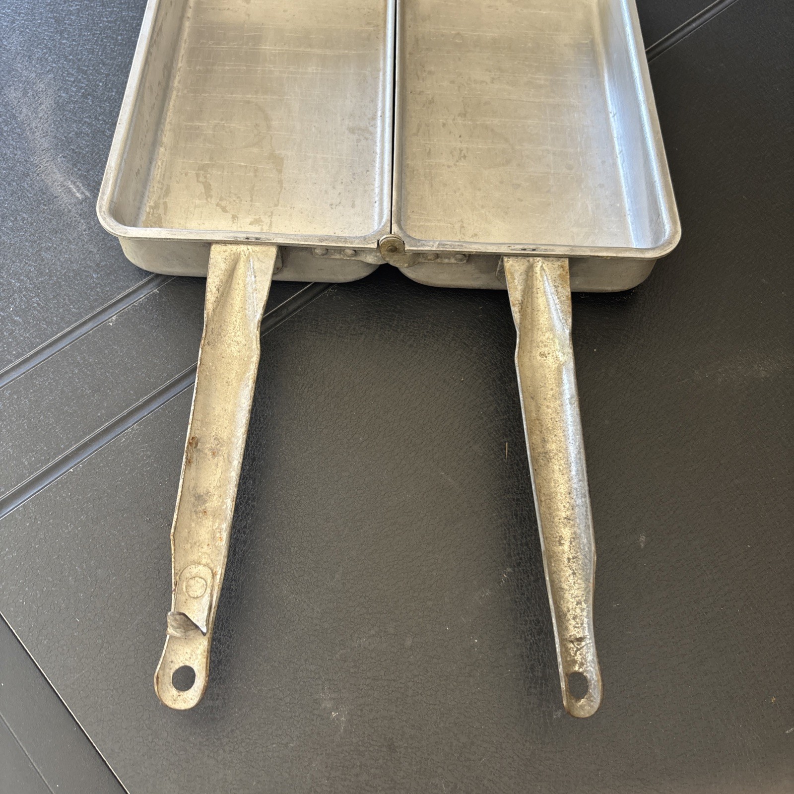 Vintage Wear-Ever No. 138 Hinged Pan Super Rare Rectangular Model USA 