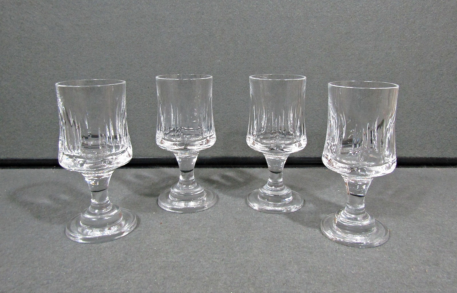 Vintage MCM European Cut Crystal Cordial Glasses Set 4 Heavy 3 Oz 4.75\