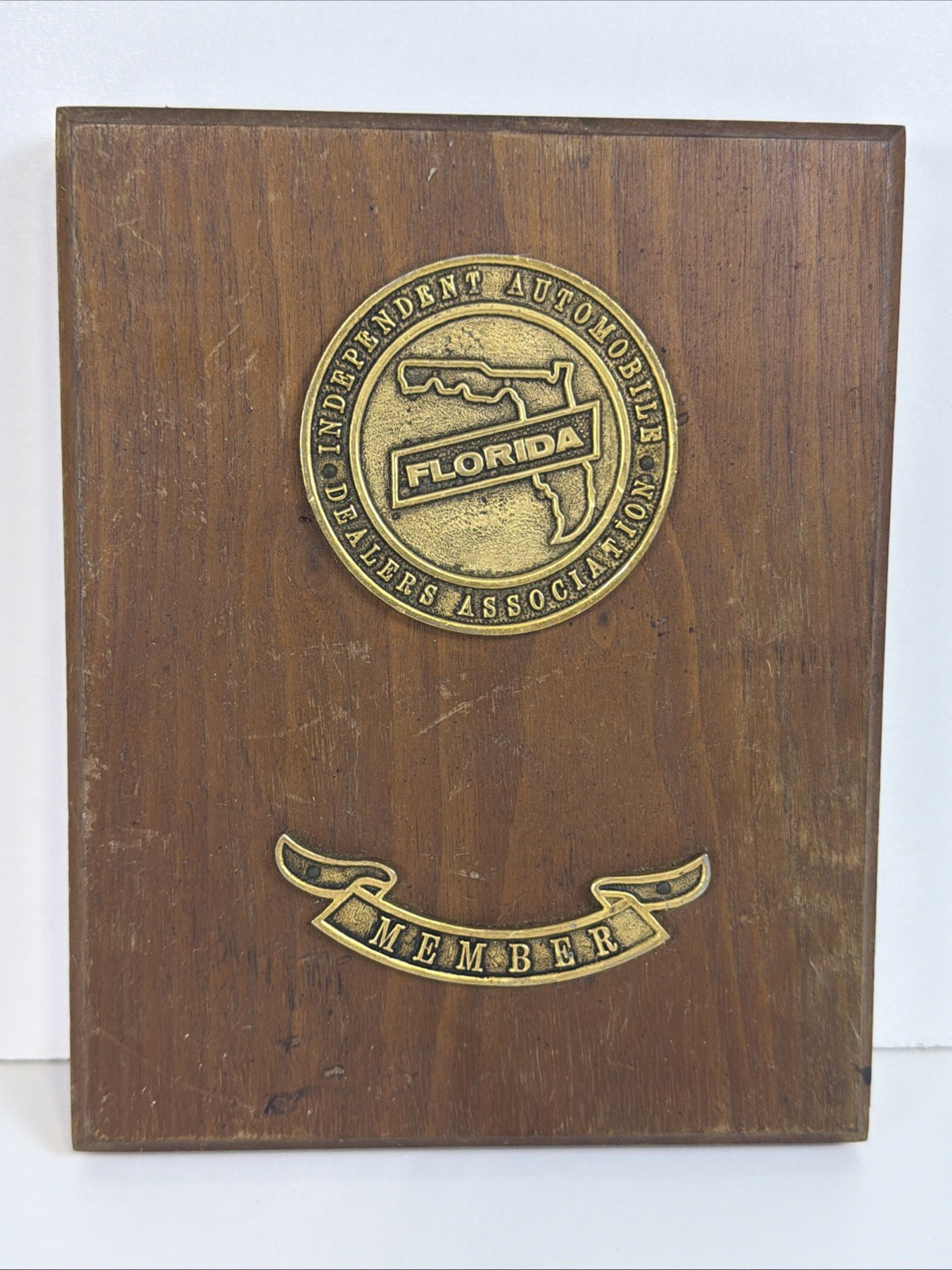 VTG Florida Independent Automobile Dealers Association Member Plaque Wood/Brass VTG Florida Independent Automobile Dealers Association Member Plaque Wood/Brass
