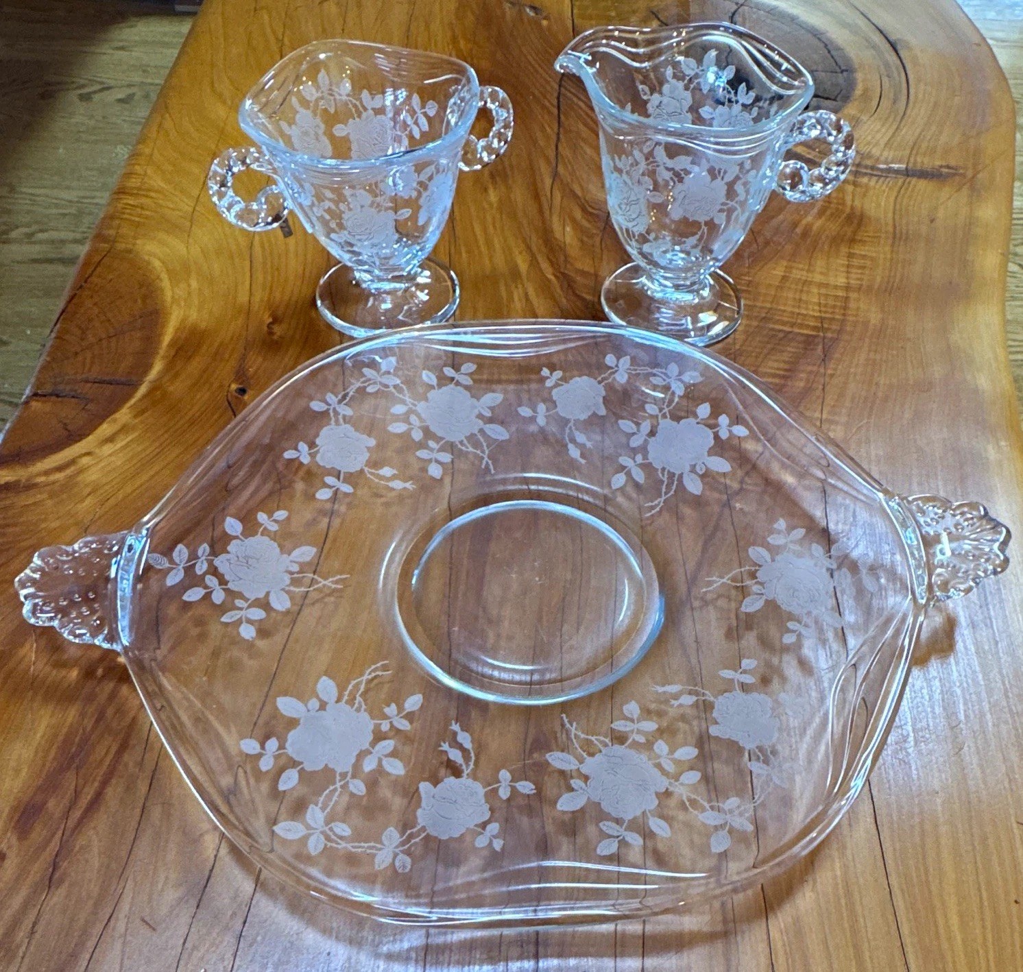 Vintage Etched Rose Glass Creamer Sugar Bowl Serving Tray 3 Piece Set Vintage Etched Rose Glass Creamer Sugar Bowl Serving Tray 3 Piece Set
