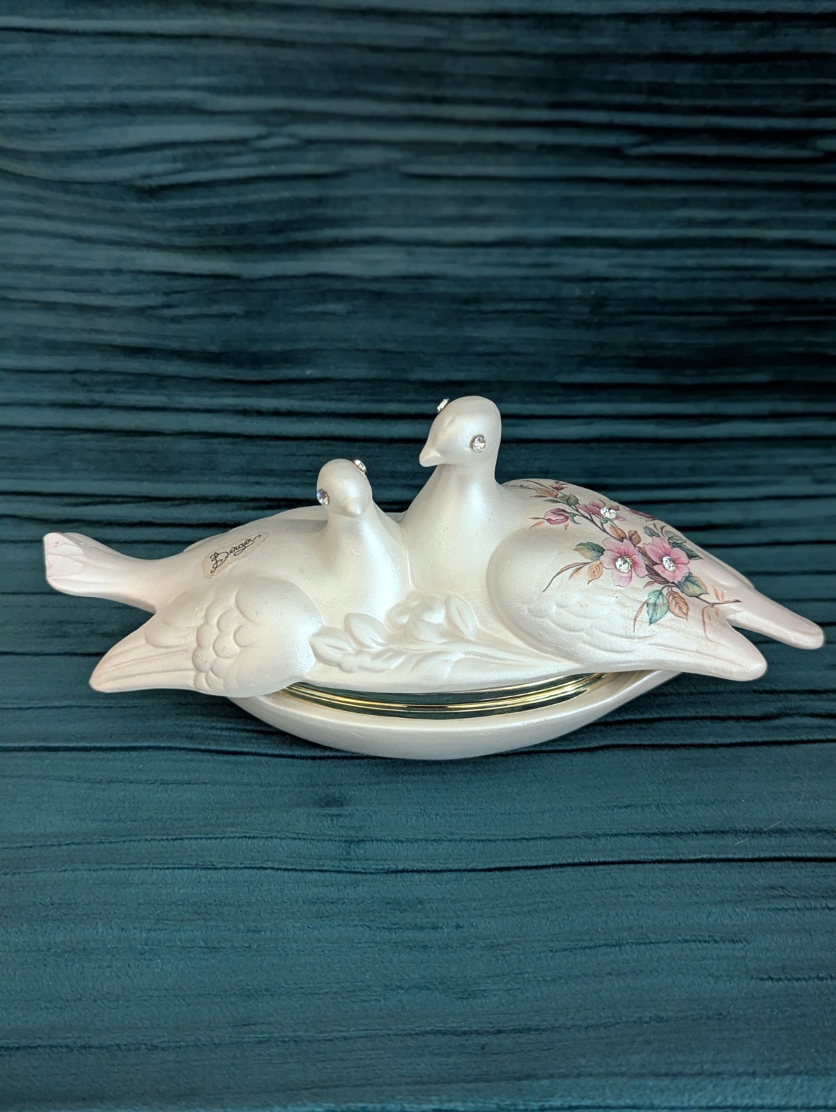 Vintage Berger Italy Porcelain Twin Doves Trinket Box Rhinestone Pearlized