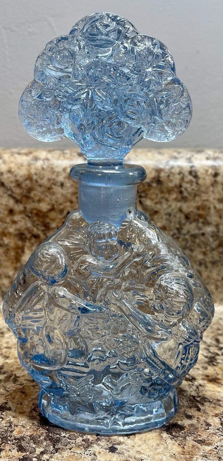 Beautiful RARE Vintage Blue Perfume Bottle with Dauber, Cherubs Cupids Angels