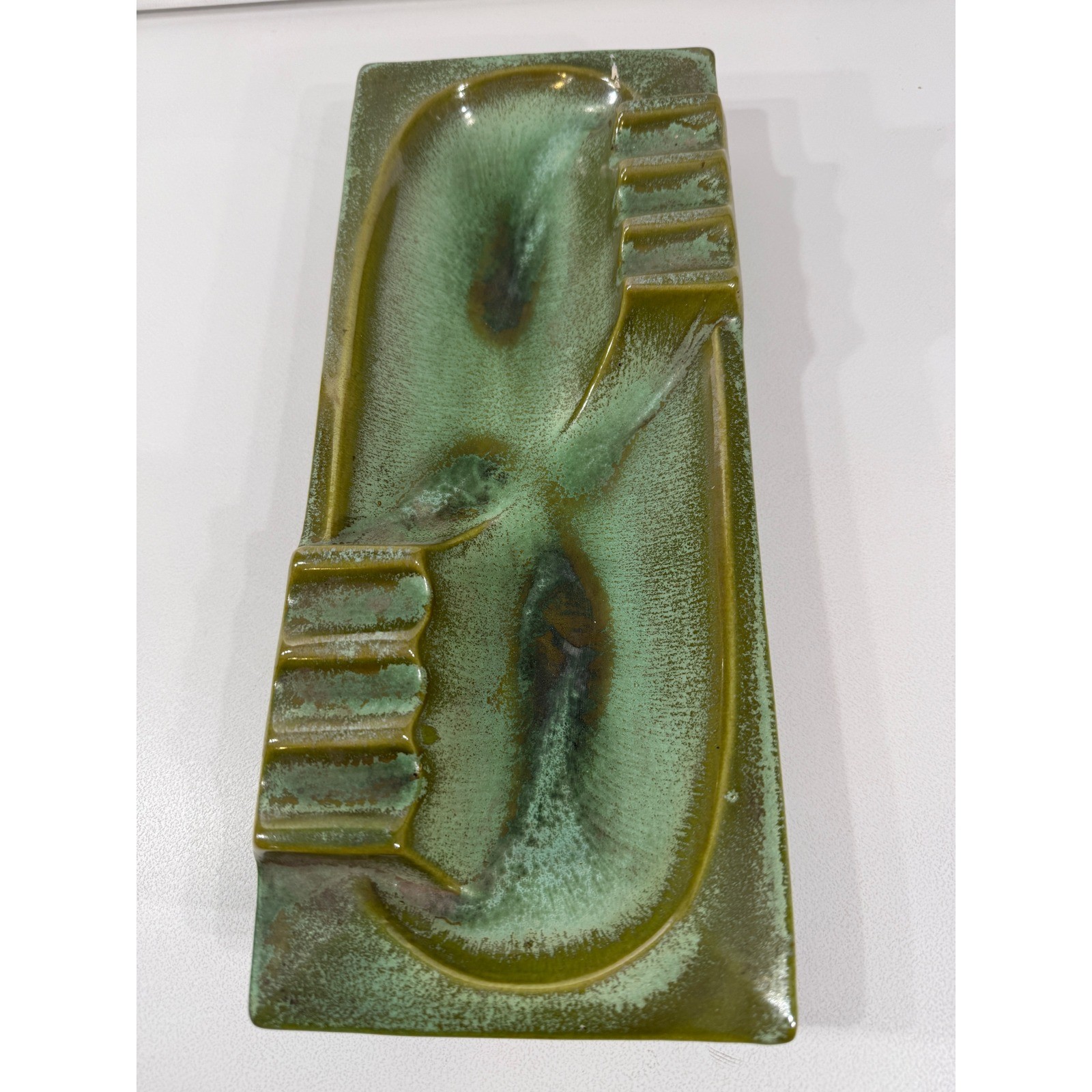 Ashtray Vintage Mid Century Modern Green Drip Glaze Ceramic 12 Inch Red Wing Ashtray Vintage Mid Century Modern Green Drip Glaze Ceramic 12 Inch Red Wing