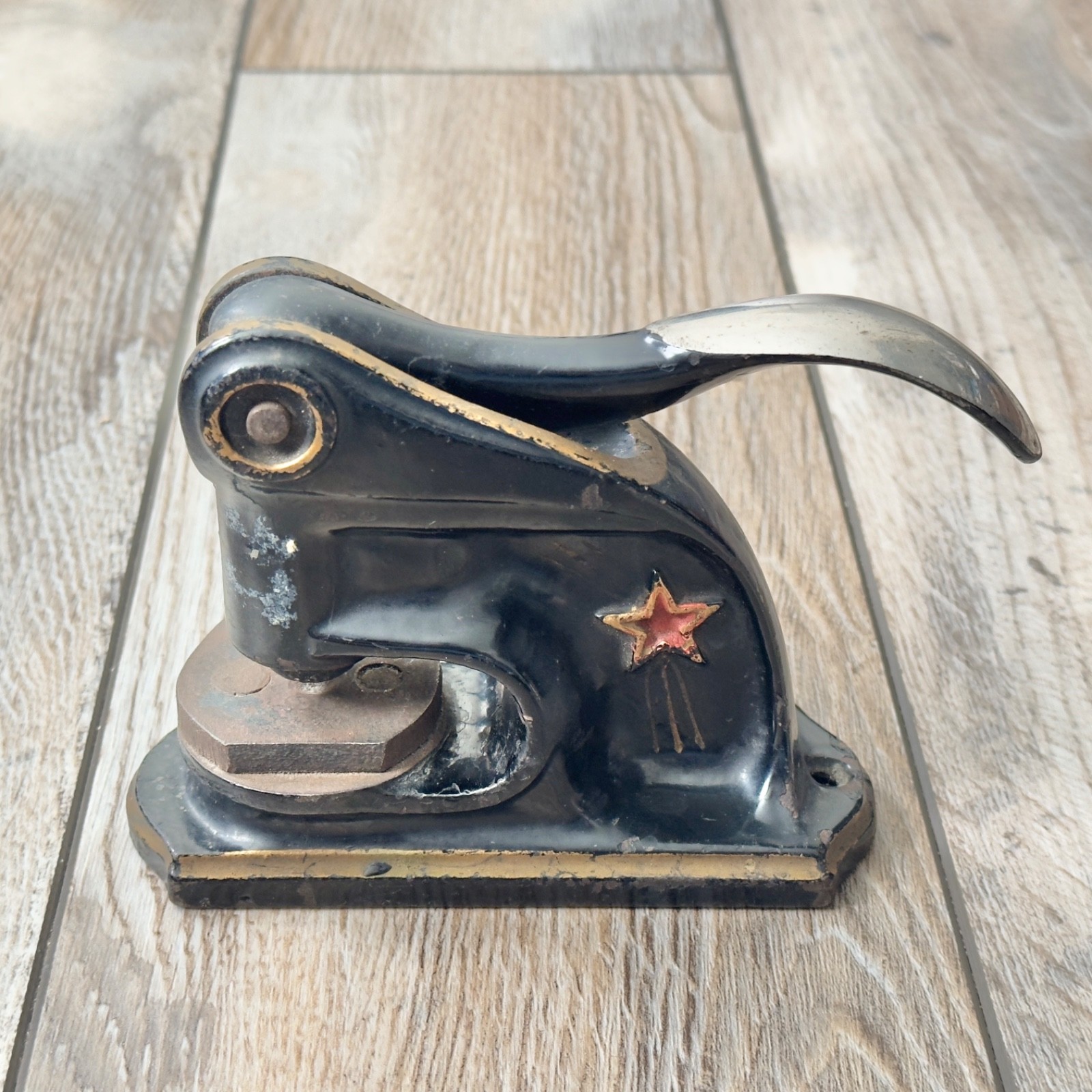 Antique Vintage Red Star Cast Iron Notary Press Stamp No Seal Read