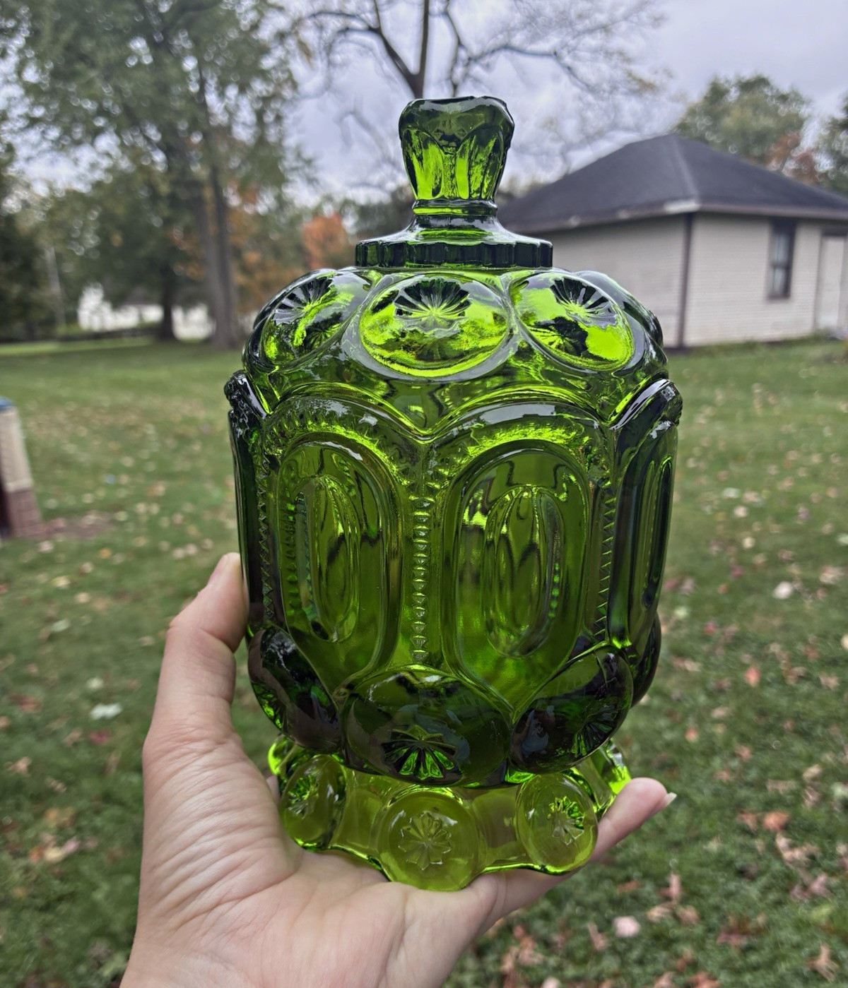 Vintage L.E. Smith Green and Star  Compote/ Candy / Collectible Dish