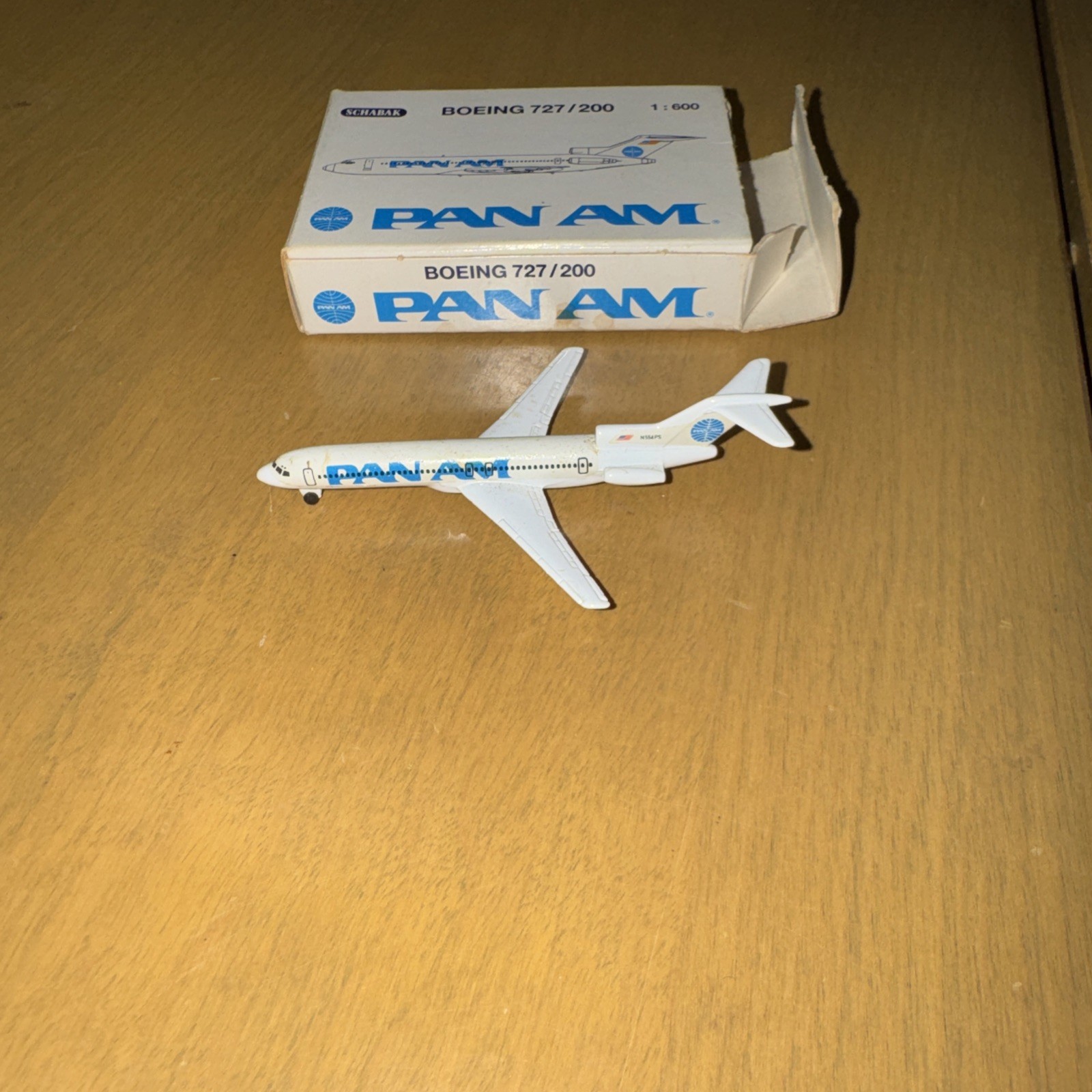 Pan Am Schabak Boeing 747 - 200  1:600