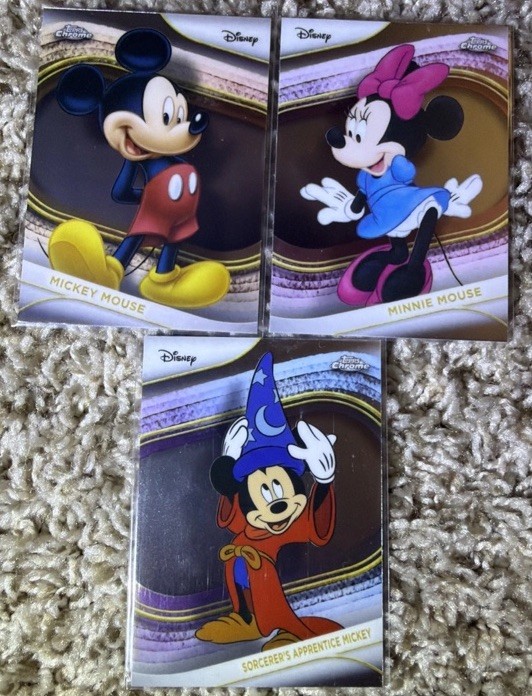 2025 Topps Chrome Disney Mickey, Minnie And Sorcerer's Apprentice‼️free shipping
