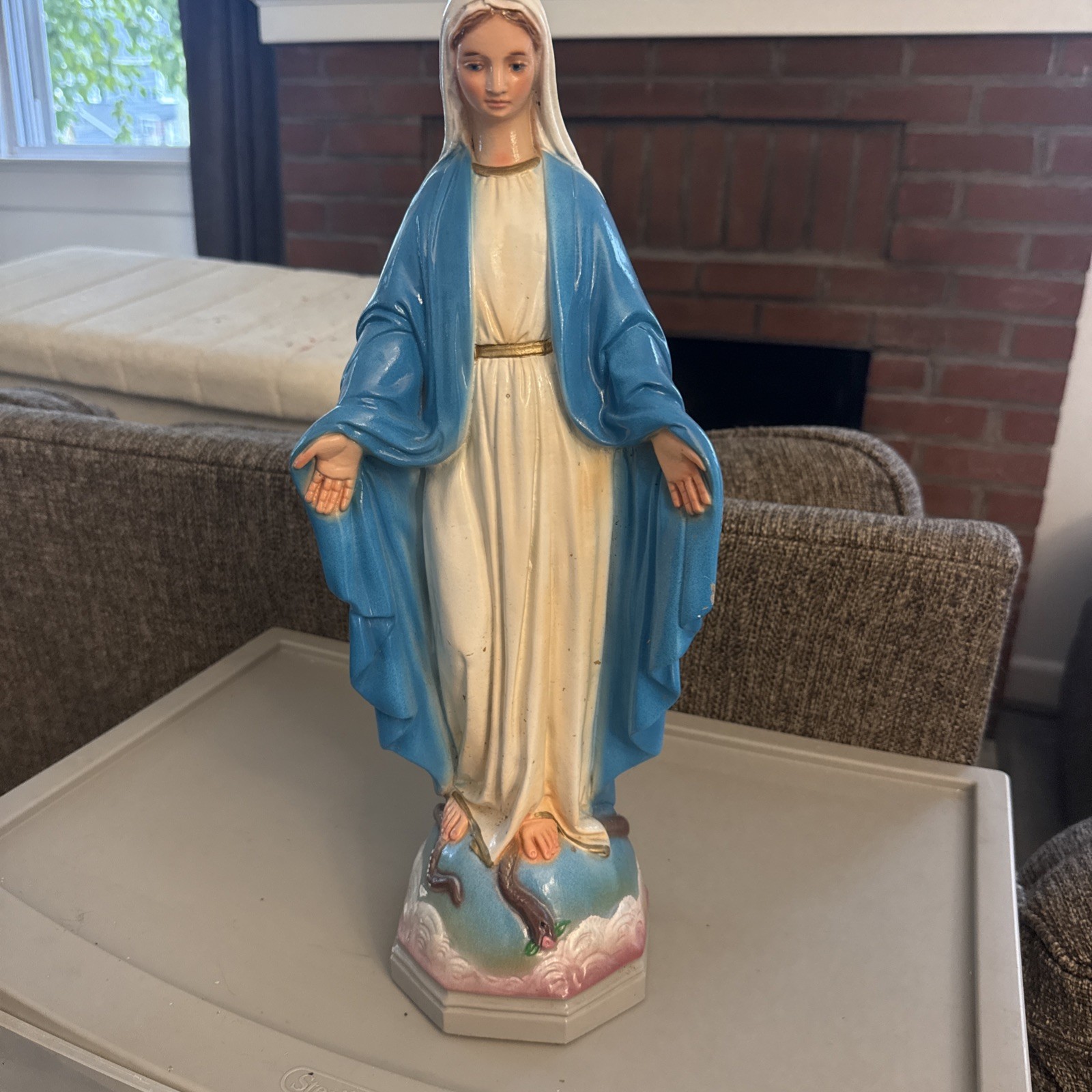 BEAUTIFUL  Older Plaster Statue of MARY Our Lady of Grace chalice co