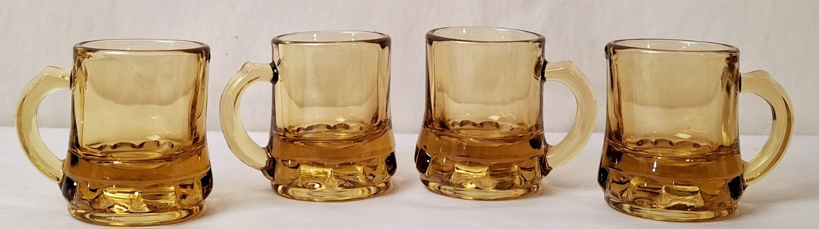Vintage Federal Amber Glasses Mini Beer Mug Shot Glass 2” Marked F Lot Of 4 Vintage Federal Amber Glasses Mini Beer Mug Shot Glass 2” Marked F Lot Of 4