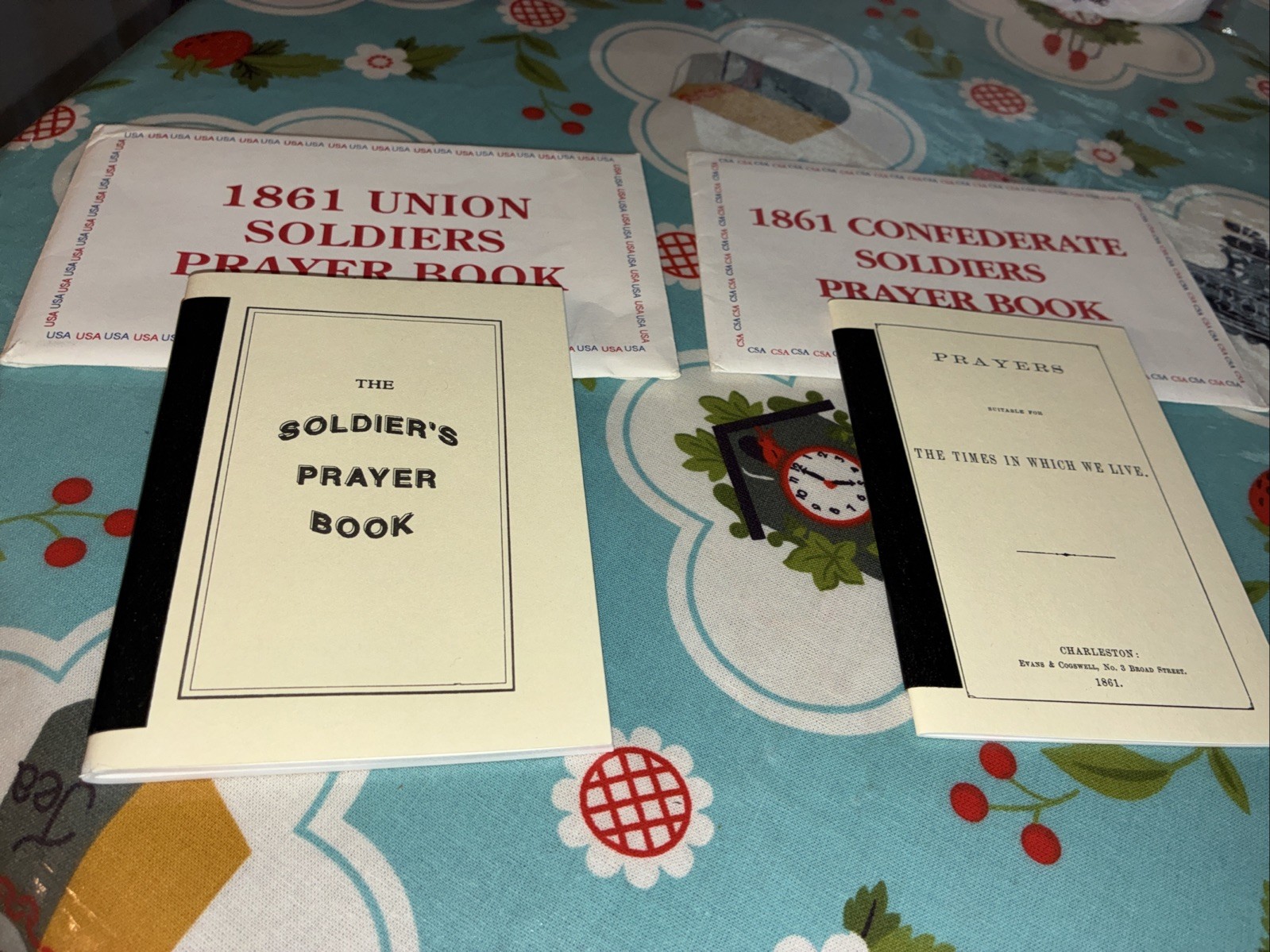 1861 Union And Confederate Soldier's Prayer Books