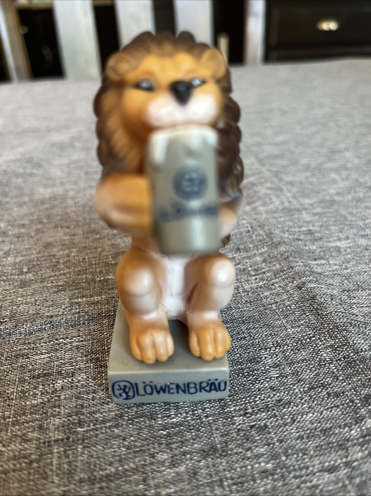 Vintage Lowenbrau Lion