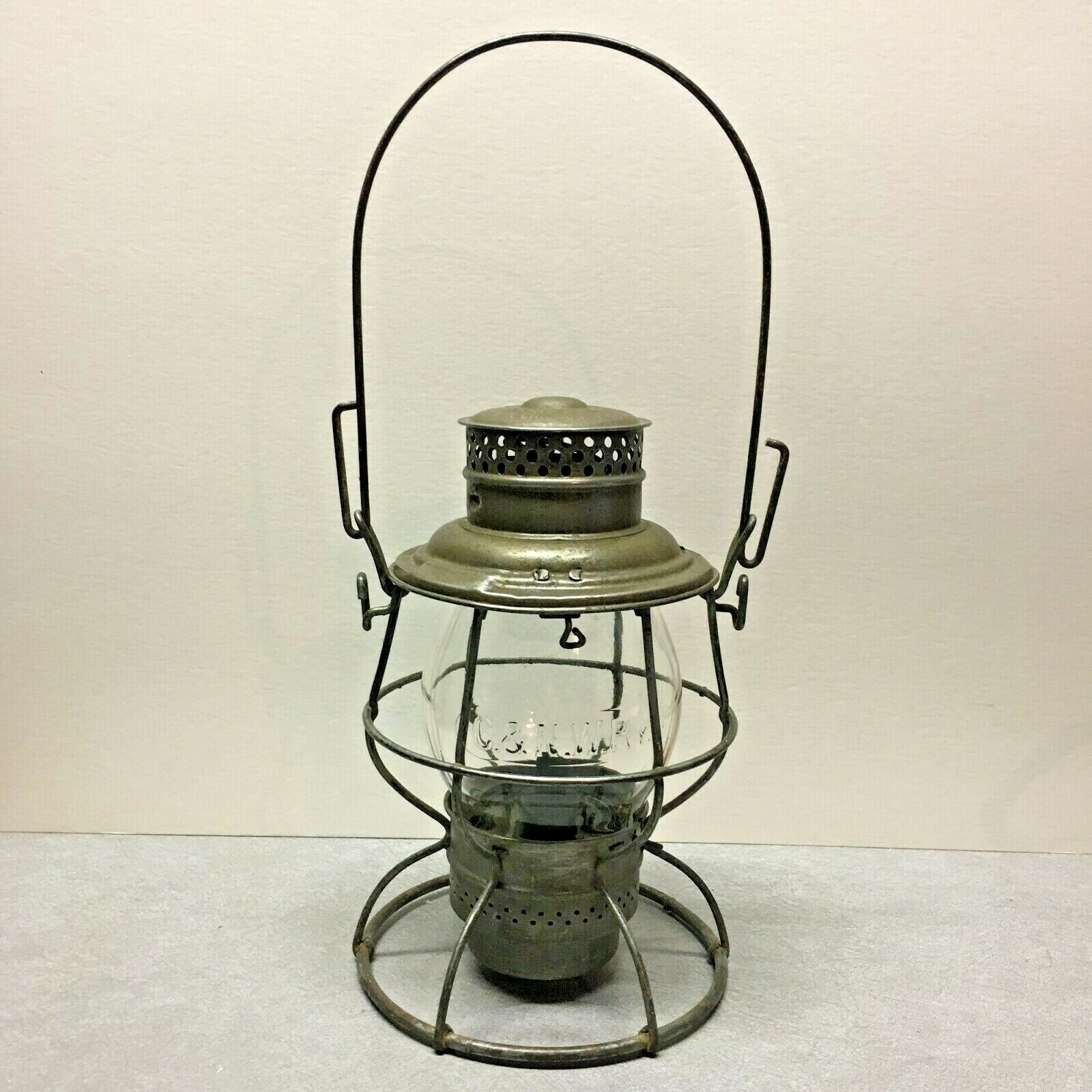 ADLAKE RELIABLE C & N.W. RY. Lantern with Embossed Clear Glass & Makers Mark Cnx