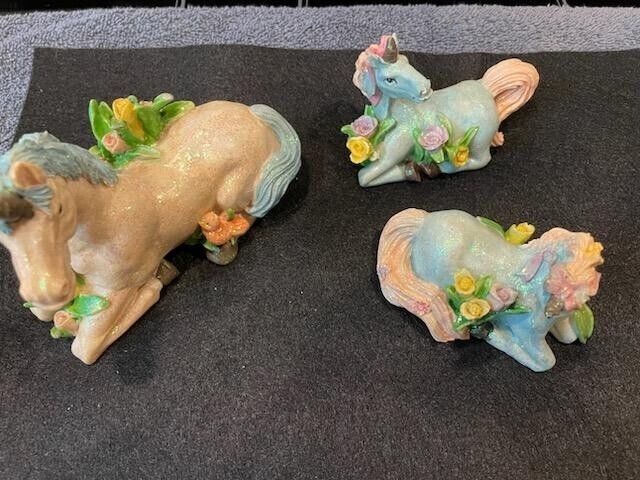 Vintage ceramic glittery unicorn with flowers and humming birds entire set