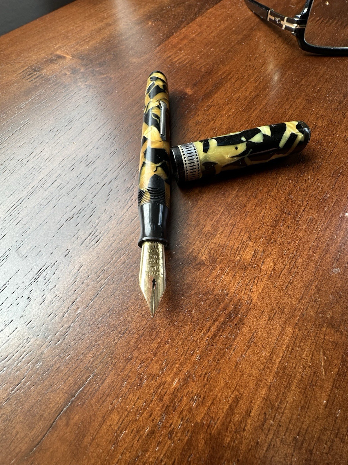Rare Vintage Waterman’s Patrician In Nacre With #8 Size Nib.