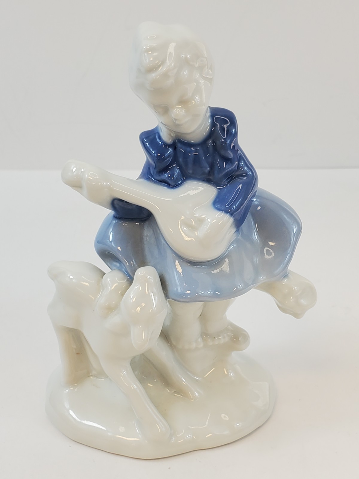 Gerold Porzellan Girl Playing Instrument Porcelain Figurine Bavaria W. Germany