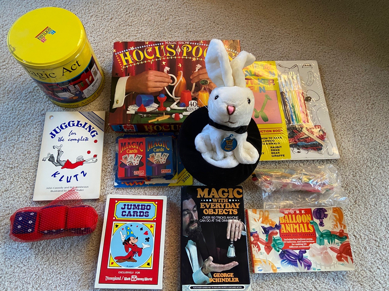 Large Lot of Vintage Magician Magic Tricks Parts, Pieces, Props, Gags, Gimmicks Large Lot of Vintage Magician Magic Tricks Parts, Pieces, Props, Gags, Gimmicks