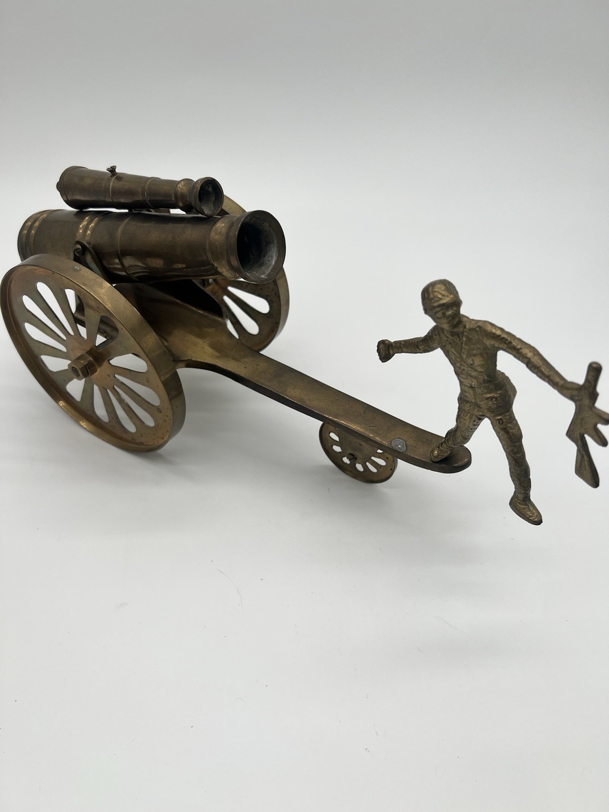 Vintage Solid Brass Double Barrel Cannon Figurine Statue W/ Soldier 18\